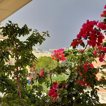 Athens Central Apartment 2 Mins To Metro Екстериор снимка