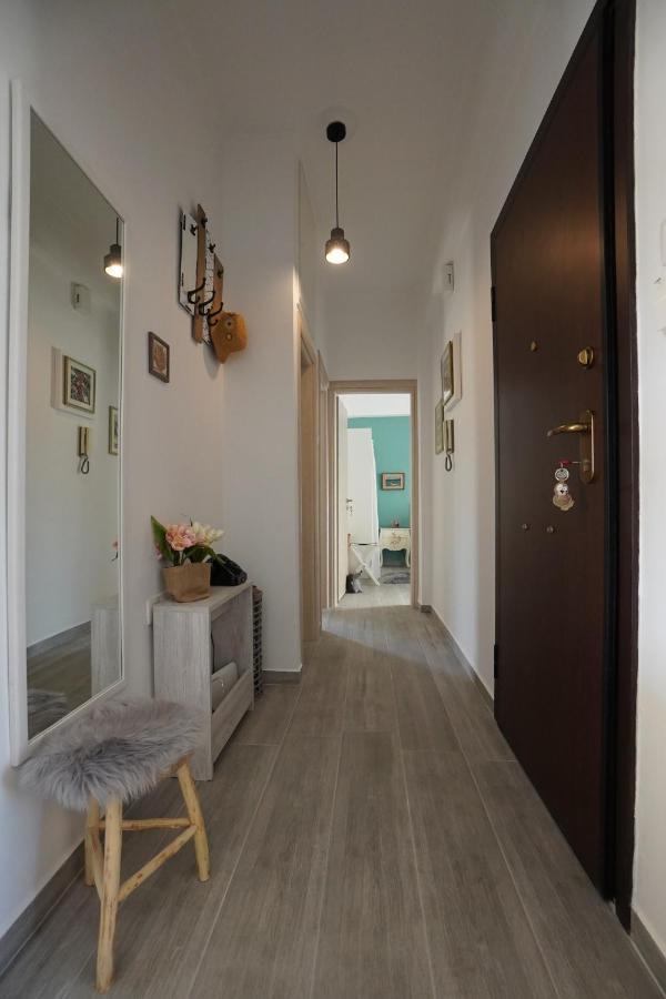 Athens Central Apartment 2 Mins To Metro Екстериор снимка